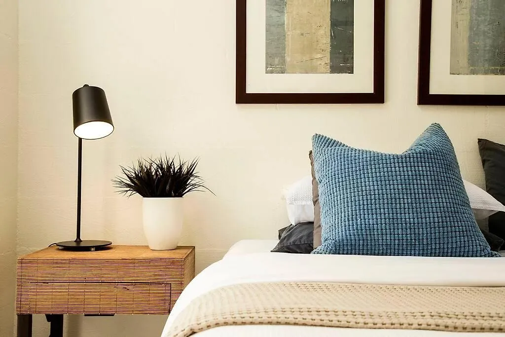 Indirah On The Beach - A Spacious Beachfront Home Port Douglas Australia